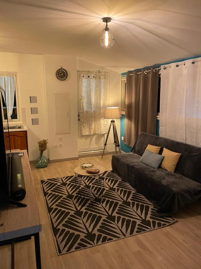 Ferienwohnung Les Cles Du Bonheur, Entre Mer & Montagne Trois Bassins Exterior foto